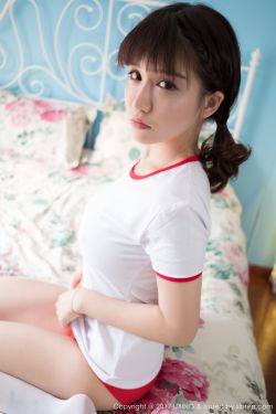 皇上捏住宫女的3p双乳